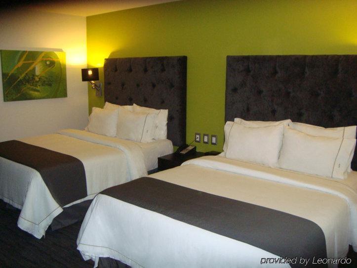 Holiday Inn Express Toluca Galerias Metepec By Ihg Quarto foto