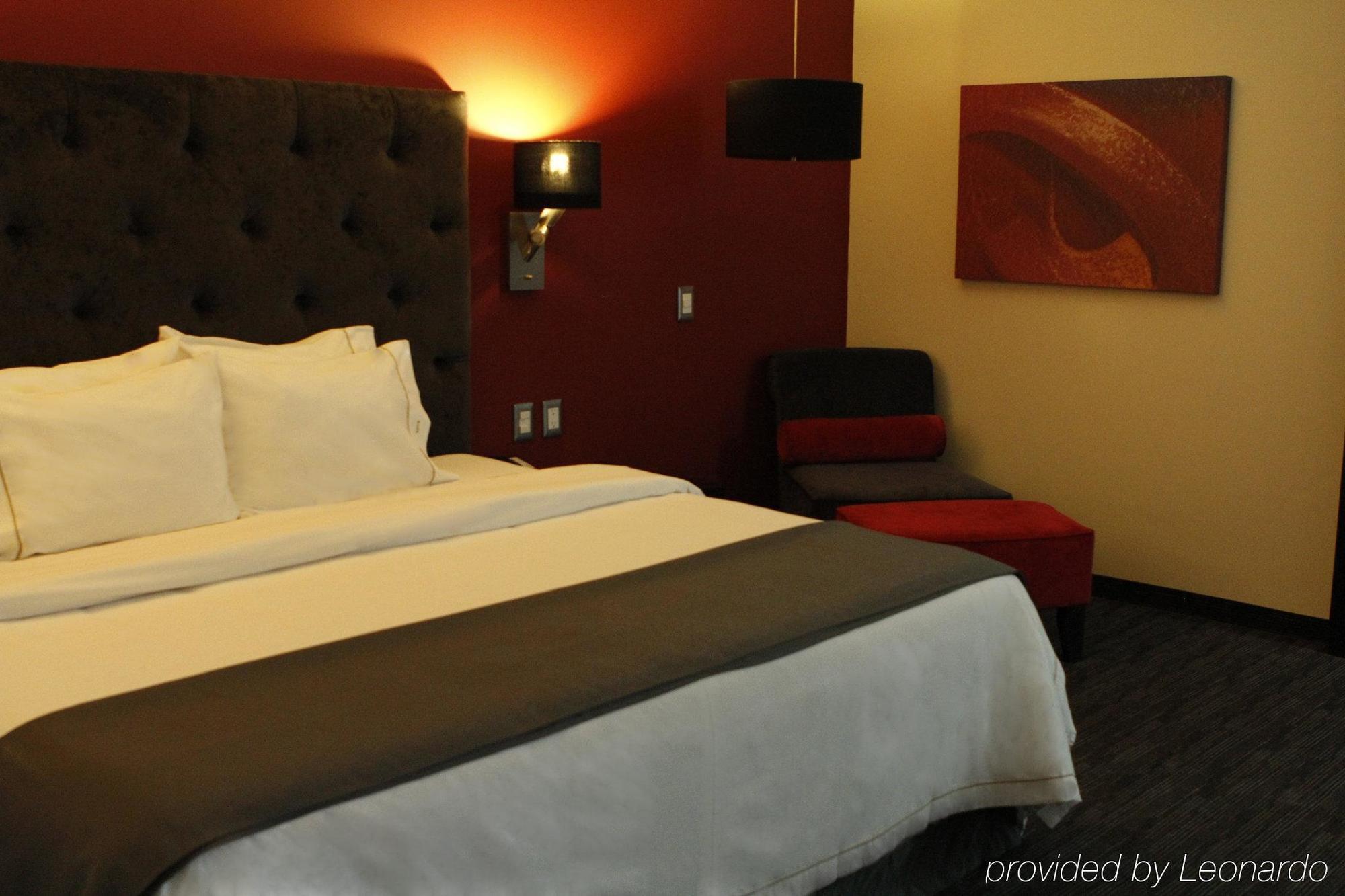 Holiday Inn Express Toluca Galerias Metepec By Ihg Quarto foto
